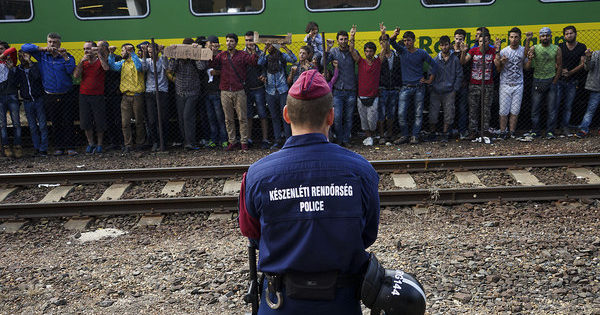 Hungary to Amend Constitution to Block EU Migrant Plan