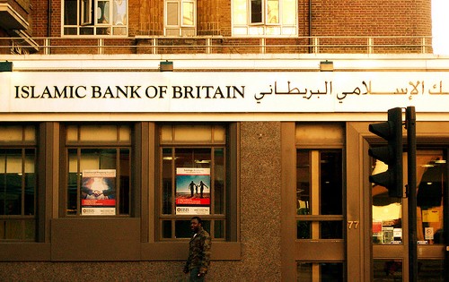 Britain Creating Parallel Islamic Financial System